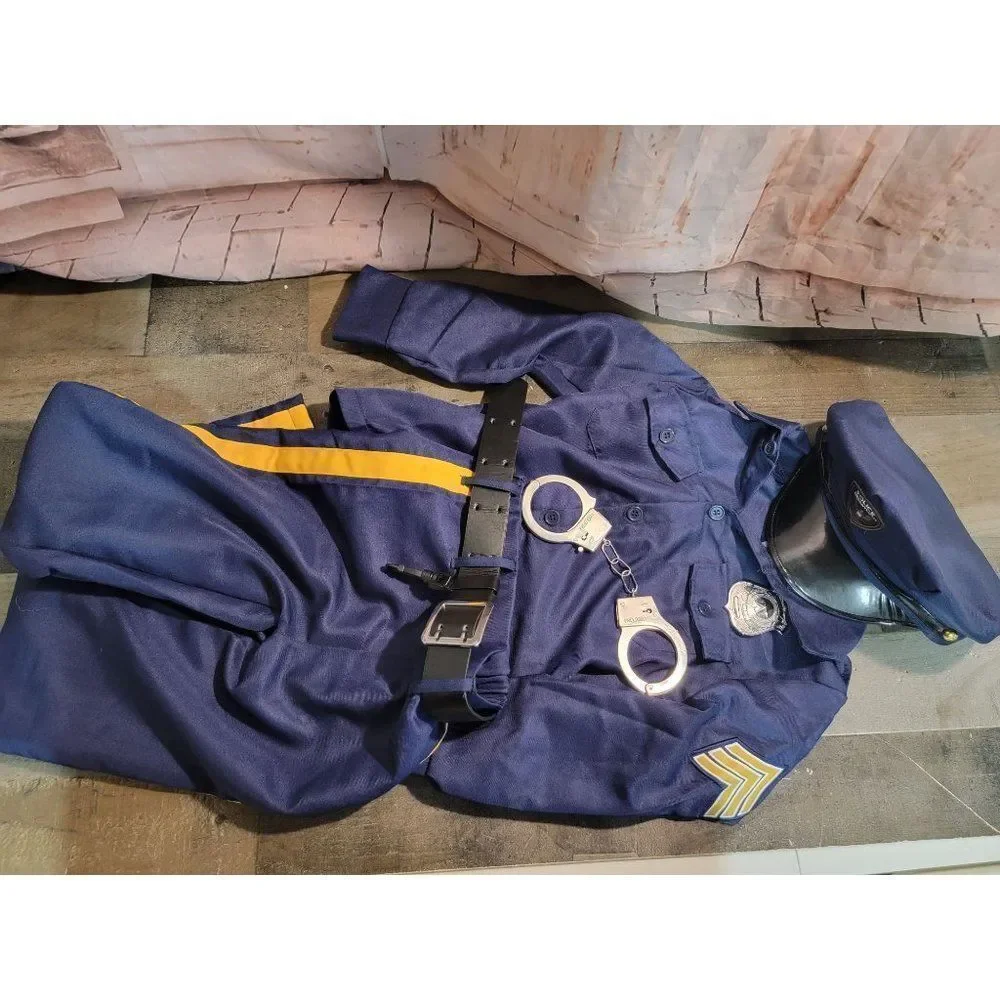 Spirit‎ Halloween youth cop costume police handcuffs